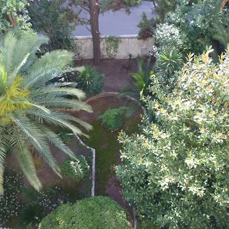 Centre, Deux Pieces, Calme, Terrasse Plein Sud